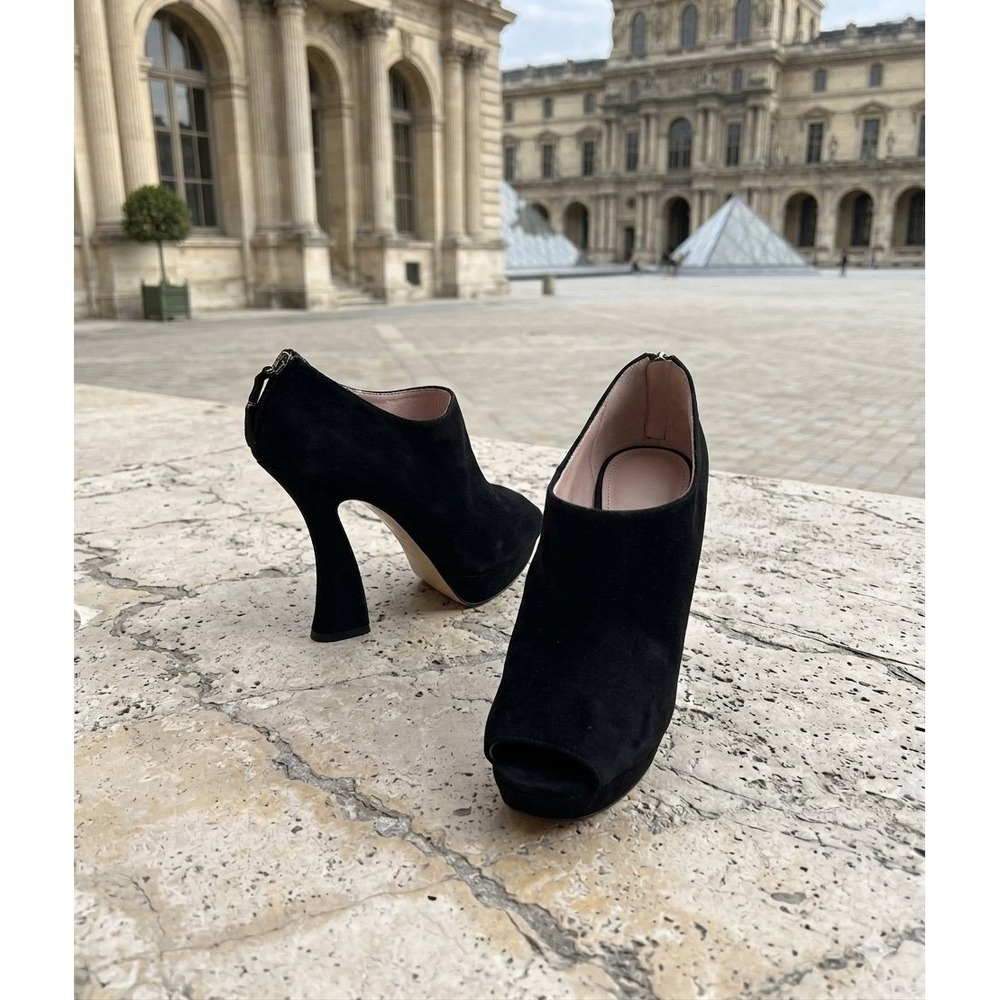 Miu Miu Black Suede Peep Toe Platform Ankle Boots Rear Zip Flared Heel 39.5